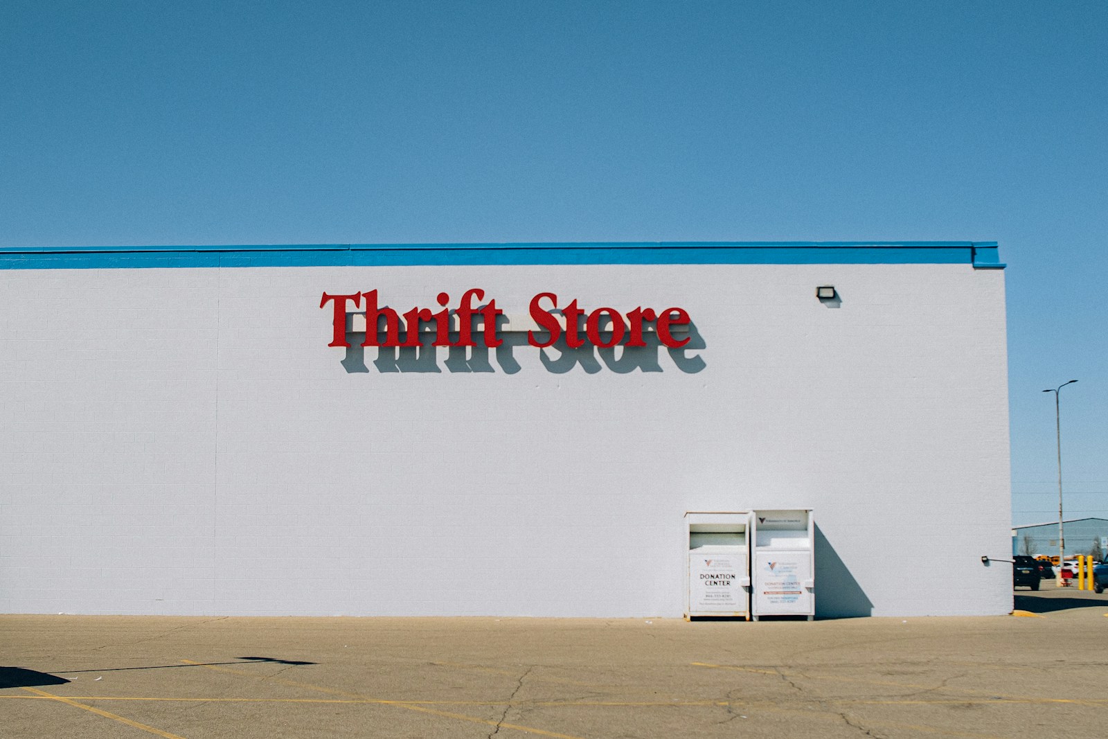 12 Household Items Thrift Stores Don’t Want