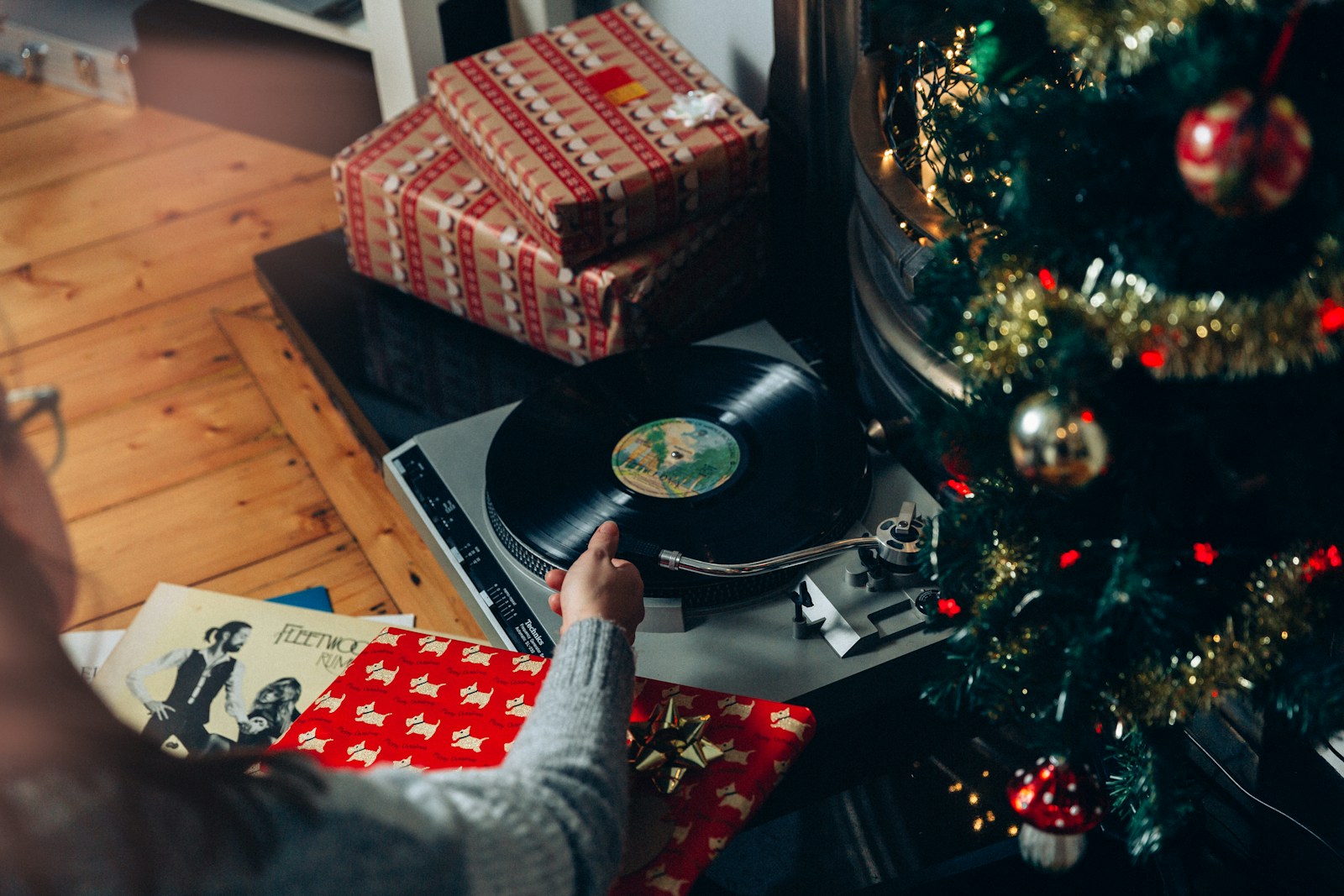 8 Christmas Items You Didn’t Appreciate Growing Up