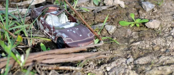 8 Broken Toys You’re Keeping for No Reason