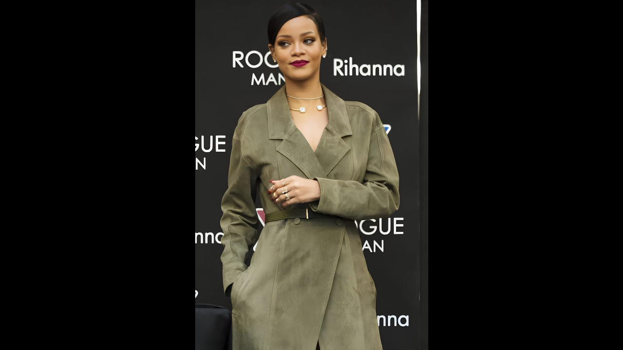 Rihanna Proves This Shoe Trend Instantly Elevates Brown Pants for Winter