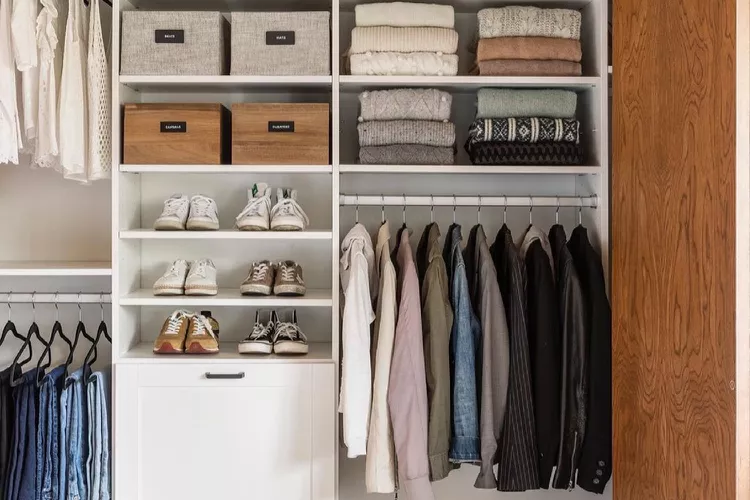 12 Storage Closet Items You Should Throw Out This Month