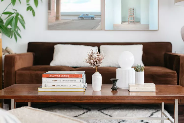 12 Things Guests Notice That You Should Throw Away Immediately