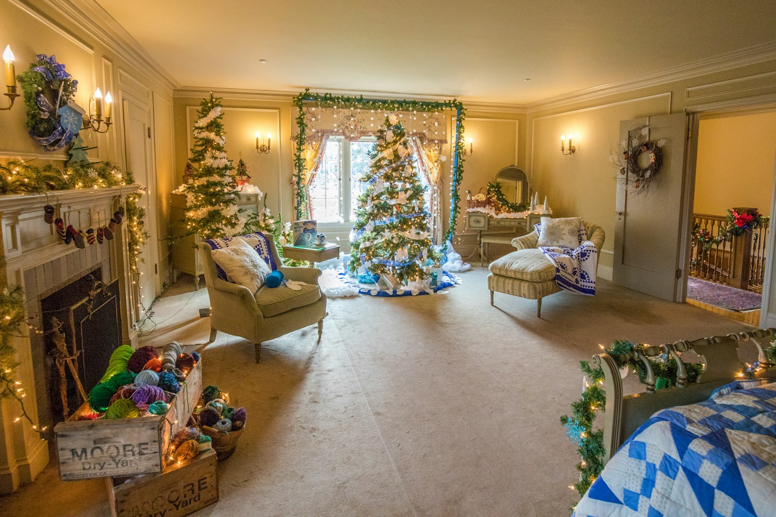 7 Christmas Decorations Families Miss the Most After Cleanouts