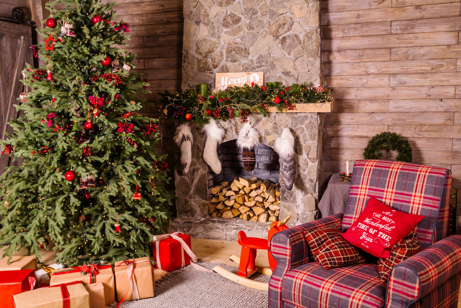 6 Christmas Decorations in Your Parents’ House Collectors Want