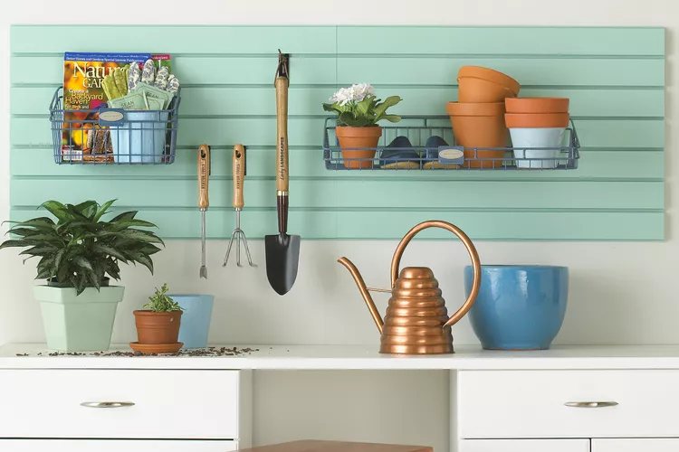 8 Mudroom Items You Need to Toss Now