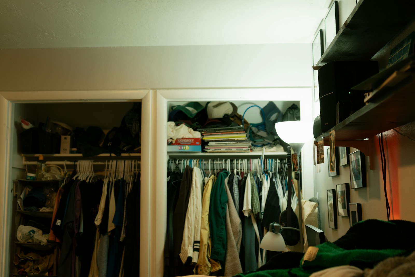 12 Old-School Closet Solutions That Work Better Than Modern Systems