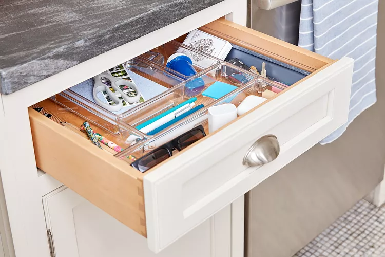 10 Junk Drawer Items You Should Just Throw Away