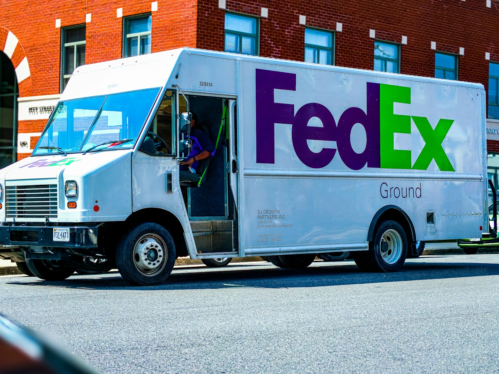 FedEx destroys designer clothes and sentimental items — then repacks the shredded box and leaves one bizarre item behind