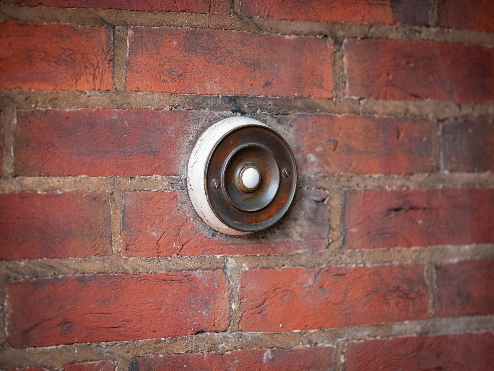 Ring Doorbells Can Now Identify Faces — But Experts Say It’s a Huge Privacy Concern