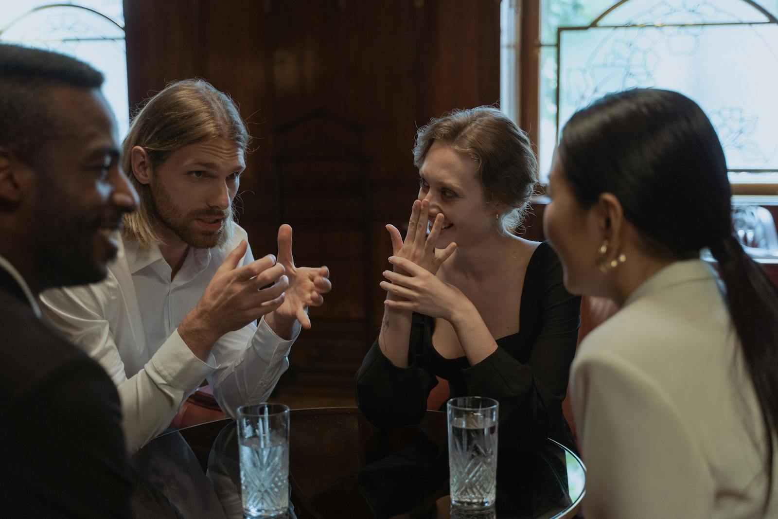 Woman Says Her Boyfriend’s Female Friend Spent Months Planting Insecurity, Sabotaging the Relationship, and Smiling in Her Face Like She Wasn’t Trying to Blow Everything Up