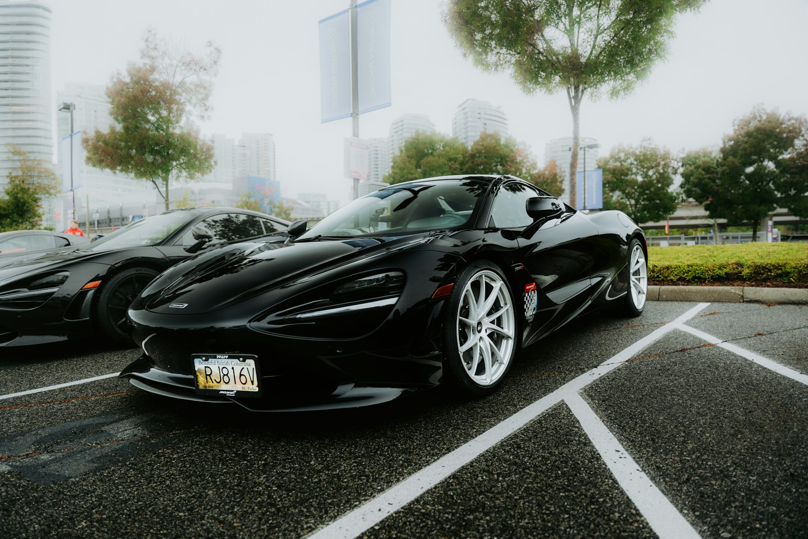 Worker Says Some Idiot Parked a Porsche Halfway Into His Space, so He Let His Cheap Car Door Teach an Expensive Lesson