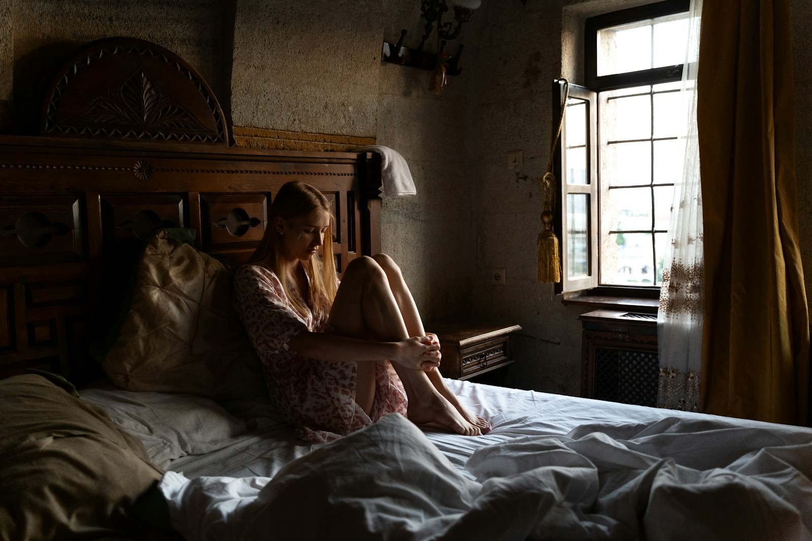 Homeowner Reported Her Neighbors to the City and the HOA for Damaging Her Property — Their Response Was to Aim a Blinding Light Directly at Her Bedroom Window and Suggest She Buy Curtains