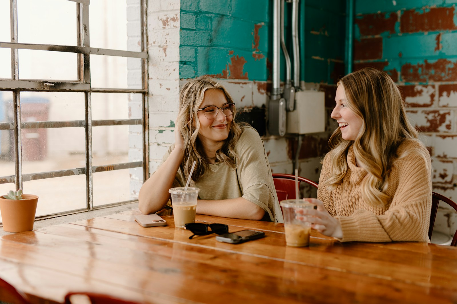 Woman Defends Friend After Her Family Pushes Her To Reconcile With A Cheating Husband, Saying They Raised A Cousin Who “Opened Her Legs” To Him