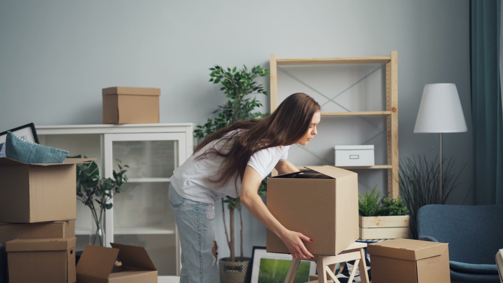 Wife Moves Out After Hidden $25K Credit Card Debt, But Her Husband Refuses To Tell His Family They Are Separated
