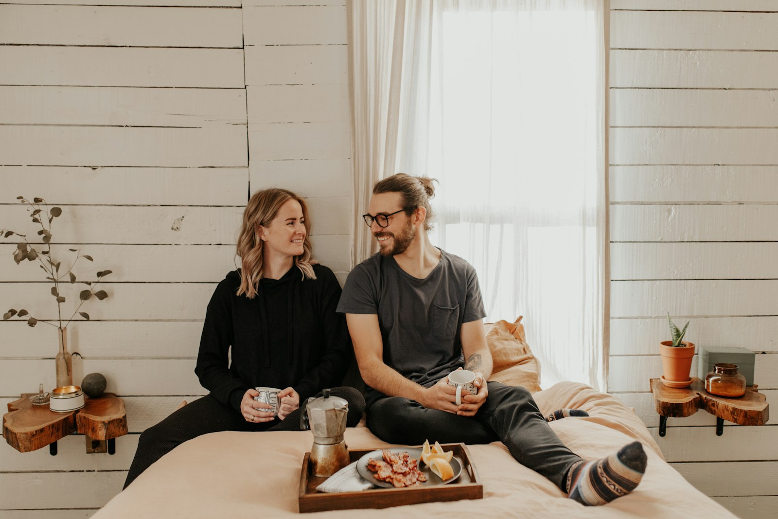 Grandparents Build a Remote Montana Cabin Expecting Constant Family Visits, Then Discover a Nine-Hour Flight and Five-Hour Drive Make Everyone Miserable—So Their Four Children Propose a Rotation After the Grandparents Refuse to Visit Them Instead
