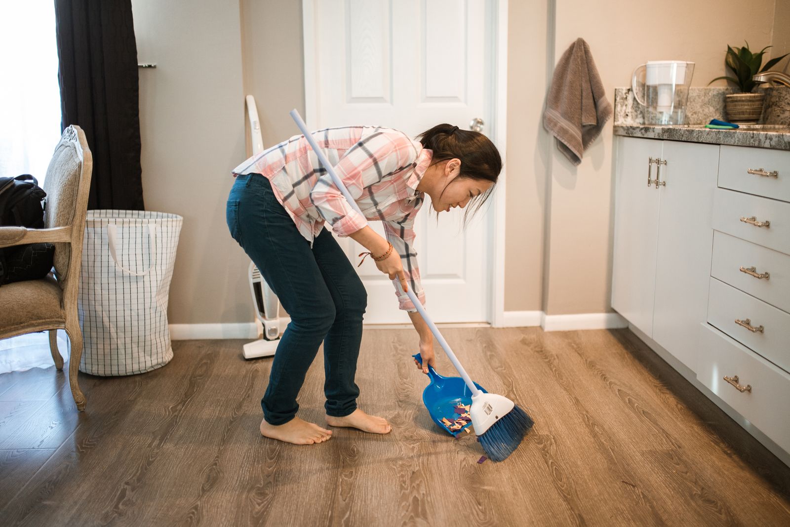 Mother Smears Her Grey-Rocking Daughter as Sick, Helpless, and Irresponsible While the Daughter Works Six Days a Week, Cooks, Cleans, Shops, and Cares for the Animals to Fund Her Escape—and Neighbors Begin Treating the Lies Like Truth