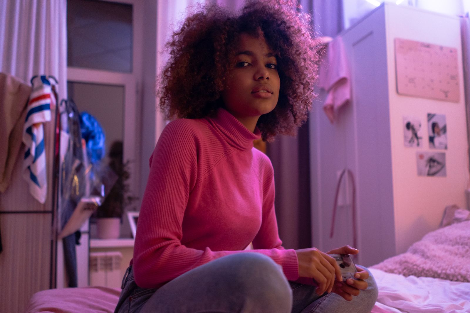 19-Year-Old Loses 20 Pounds, Drops Four Dress Sizes, and Suffers Severe Pain and Bloody Stools, Then Her Doctor Calls Tiny Hemorrhoids “Severe,” Contradicts His Own Report, and Dismisses Her in 15 Seconds