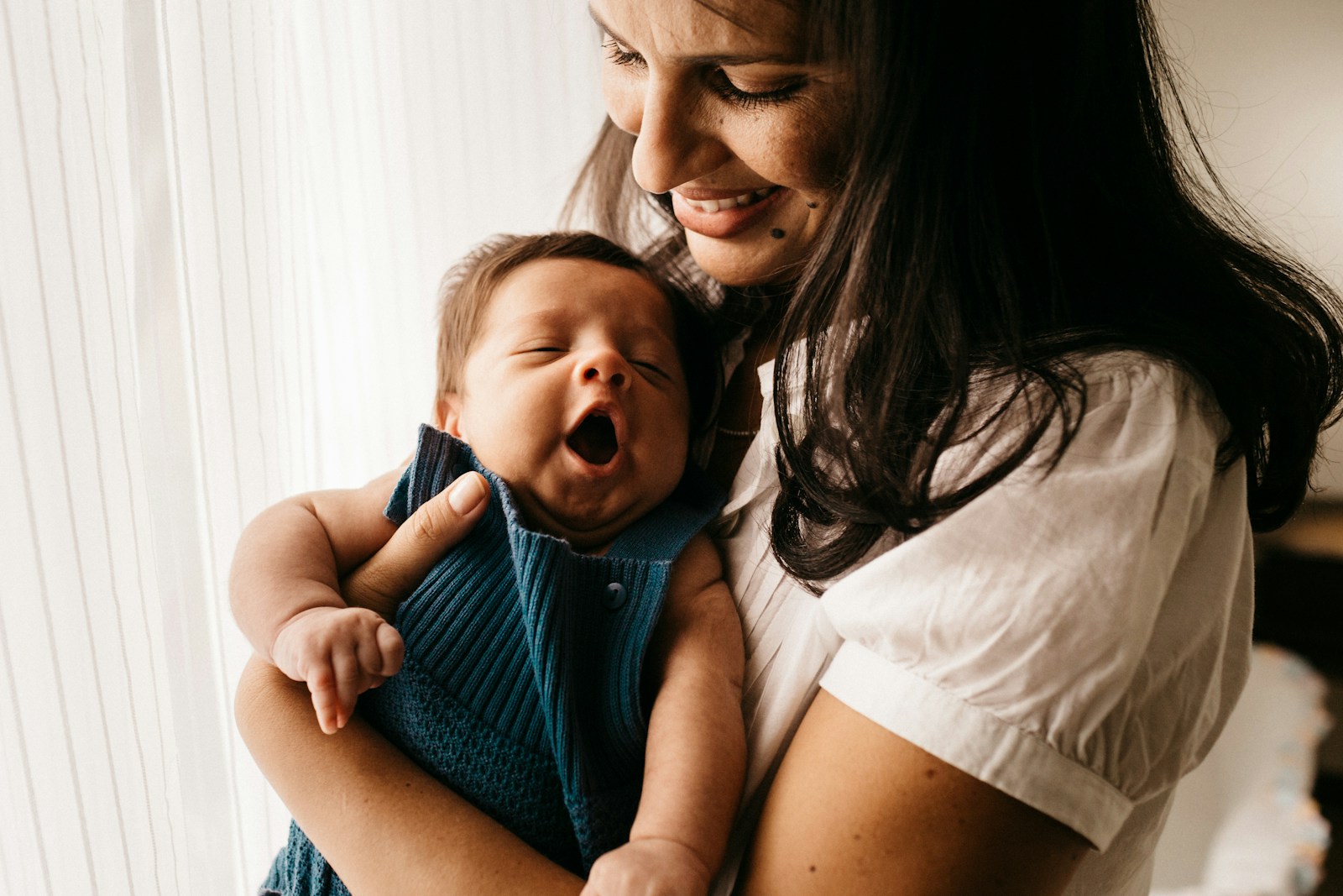 Mother-in-Law Recommends an Unsafe Pool Float for a Baby on a Boat, Leaves Her Sitting on Counters, and Refuses to Return Her When She Cries for Mom—So the Parents End Unsupervised Visits After the Child Nearly Falls